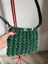 Carica l'immagine nel visualizzatore di Gallery, Pochette noccioline in cotone con tracolla