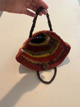 Carica l'immagine nel visualizzatore di Gallery, Borsa uncinetto