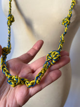 Carica l'immagine nel visualizzatore di Gallery, Collana Ambra
