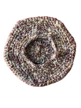 Carica l&#39;immagine nel visualizzatore di Gallery, Basco uncinetto
