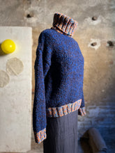 Carica l&#39;immagine nel visualizzatore di Gallery, Pullover in lana in maglia ai ferri
