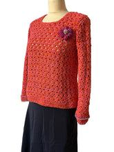 Carica l'immagine nel visualizzatore di Gallery, Pullover uncinetto
