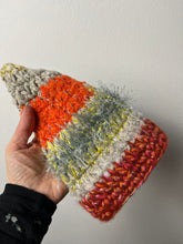 Carica l'immagine nel visualizzatore di Gallery, Hat
