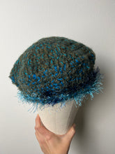 Carica l&#39;immagine nel visualizzatore di Gallery, Basco
