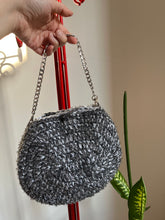 Carica l'immagine nel visualizzatore di Gallery, Pochette
