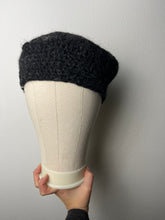 Carica l&#39;immagine nel visualizzatore di Gallery, Basco
