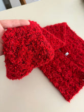 Carica l'immagine nel visualizzatore di Gallery, Sciarpa uncinetto
