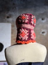 Carica l'immagine nel visualizzatore di Gallery, Balaclava in lana
