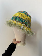 Carica l'immagine nel visualizzatore di Gallery, Cloche uncinetto in cotone
