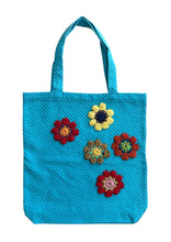 Carica l&#39;immagine nel visualizzatore di Gallery, Borsa in tessuto con applicazioni
