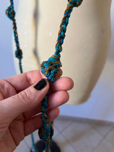 Carica l'immagine nel visualizzatore di Gallery, Collana Ambra

