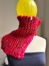 Carica l'immagine nel visualizzatore di Gallery, Scaldacollo
