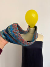 Carica l&#39;immagine nel visualizzatore di Gallery, Scaldacollo
