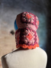 Carica l'immagine nel visualizzatore di Gallery, Balaclava in lana
