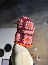 Carica l'immagine nel visualizzatore di Gallery, Balaclava in lana
