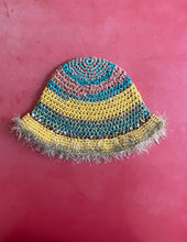 Carica l'immagine nel visualizzatore di Gallery, Cloche uncinetto in cotone

