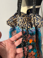 Carica l&#39;immagine nel visualizzatore di Gallery, Shopper uncinetto
