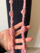 Carica l'immagine nel visualizzatore di Gallery, Collana Ambra in lana
