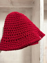 Carica l'immagine nel visualizzatore di Gallery, Cloche uncinetto in cotone bordeaux
