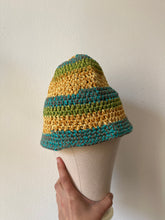 Carica l'immagine nel visualizzatore di Gallery, Cloche uncinetto in cotone
