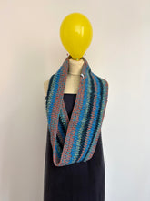 Carica l&#39;immagine nel visualizzatore di Gallery, Scaldacollo
