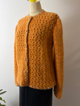 Carica l'immagine nel visualizzatore di Gallery, Cardigan uncinetto
