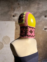 Carica l'immagine nel visualizzatore di Gallery, Balaclava in lana
