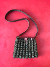 Carica l'immagine nel visualizzatore di Gallery, Pochette noccioline in cotone con tracolla

