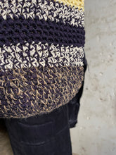 Carica l'immagine nel visualizzatore di Gallery, Secchiello bag
