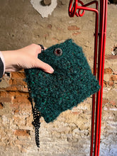 Carica l&#39;immagine nel visualizzatore di Gallery, Tracolla uncinetto
