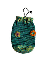 Carica l'immagine nel visualizzatore di Gallery, Pochette a secchiello
