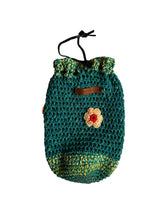 Carica l'immagine nel visualizzatore di Gallery, Pochette a secchiello
