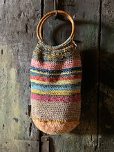 Carica l&#39;immagine nel visualizzatore di Gallery, Secchiello bag
