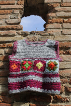 Carica l'immagine nel visualizzatore di Gallery, Gilet uncinetto
