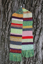 Carica l&#39;immagine nel visualizzatore di Gallery, Sciarpa uncinetto
