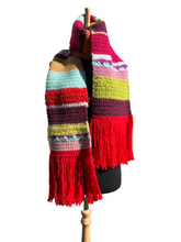 Carica l&#39;immagine nel visualizzatore di Gallery, Sciarpa uncinetto
