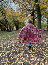 Carica l'immagine nel visualizzatore di Gallery, Plaid uncinetto
