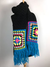 Carica l&#39;immagine nel visualizzatore di Gallery, Sciarpa uncinetto
